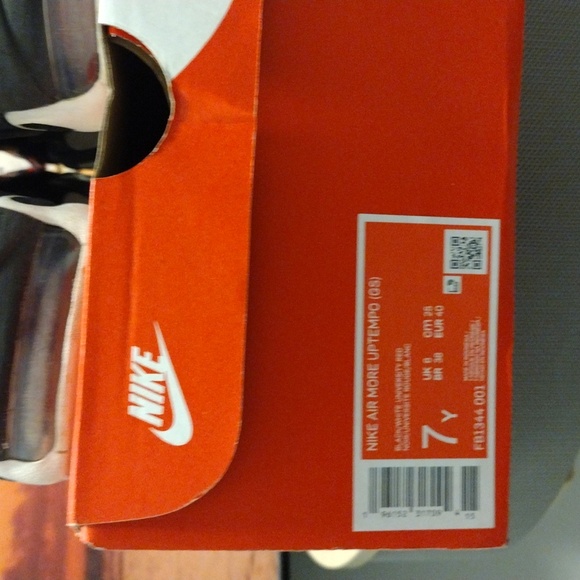 Boys Nike Air More Uptempo(Gs) - Picture 9 of 9